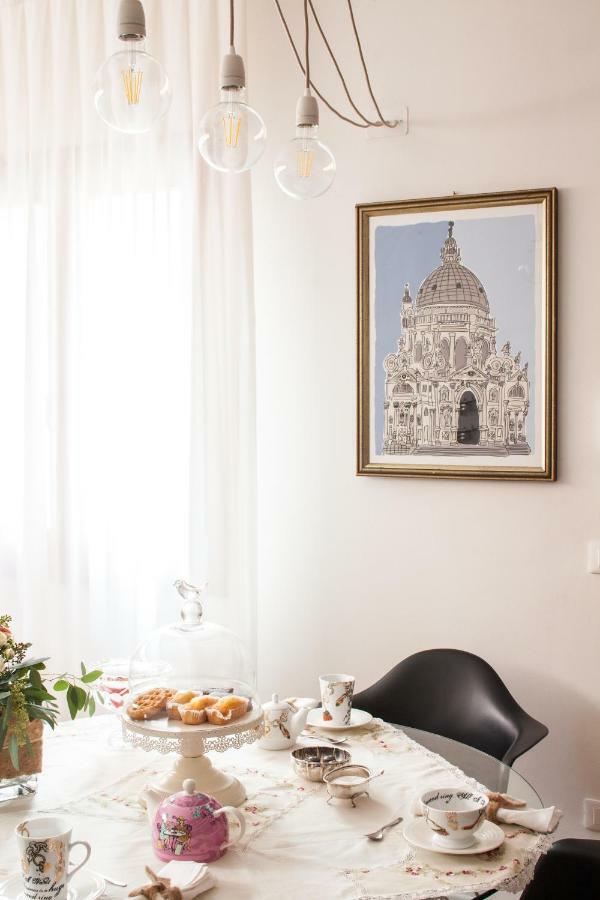 Laguna Boutique Apartments Местре Экстерьер фото