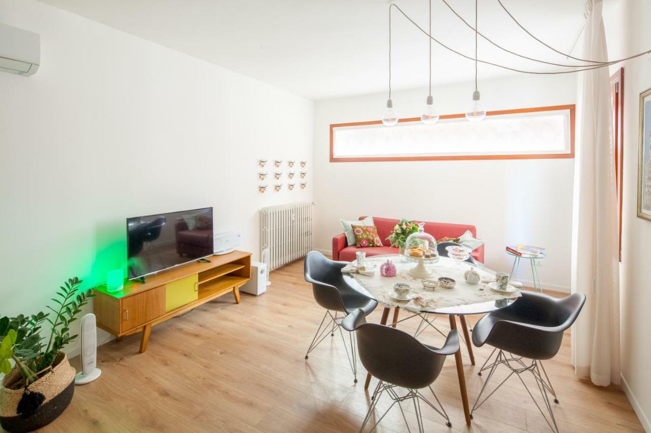 Laguna Boutique Apartments Местре Экстерьер фото